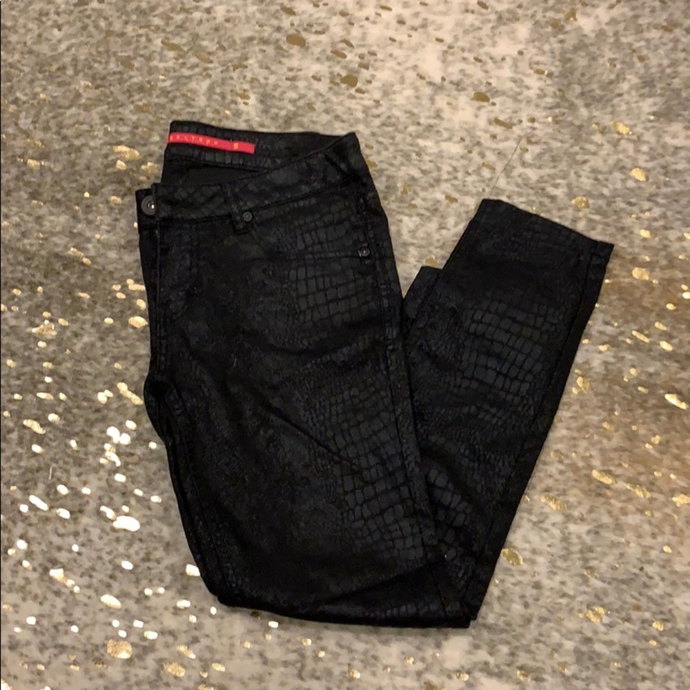 Skinny leather stretch pants size 5 junior